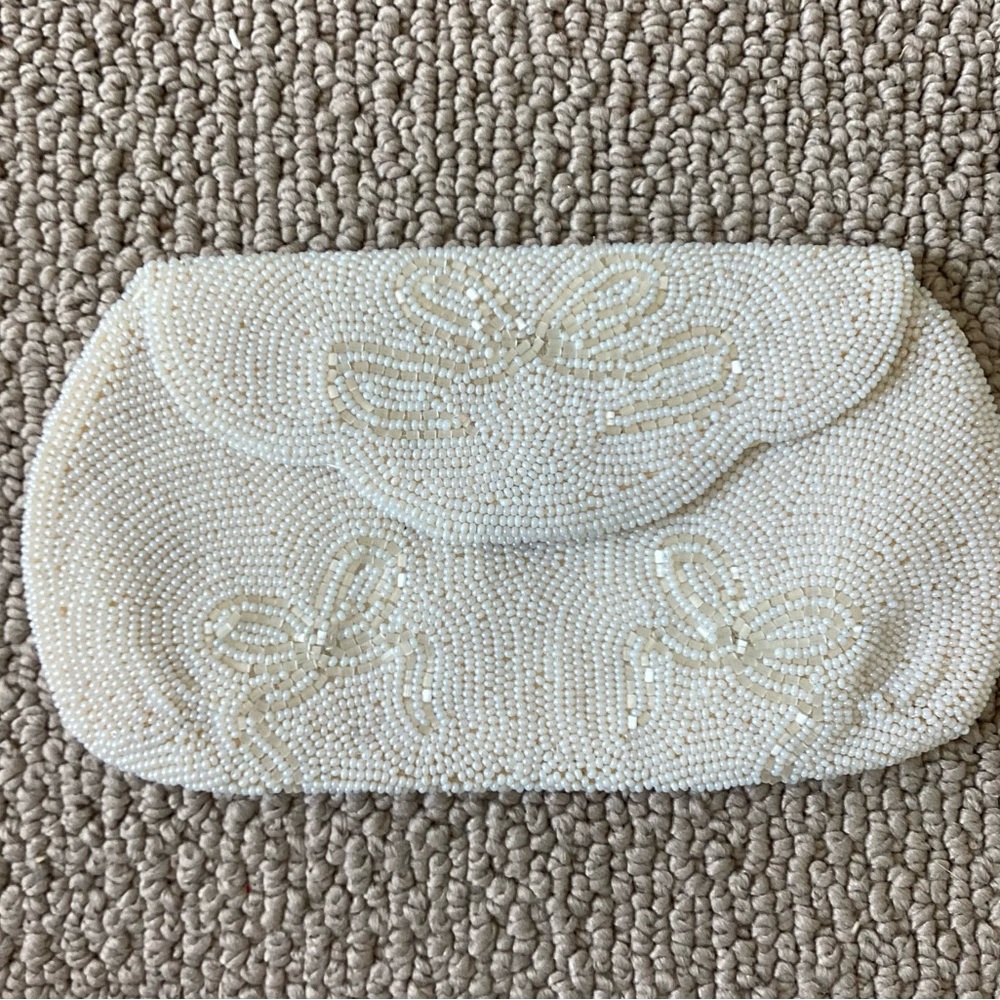 Vintage White Beaded Evening Bag Clutch